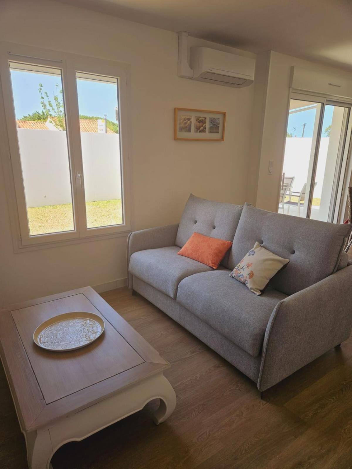 Maison De Vacances Entiere A 10 Mn De La Rochelle Dompierre-sur-Mer Ngoại thất bức ảnh
