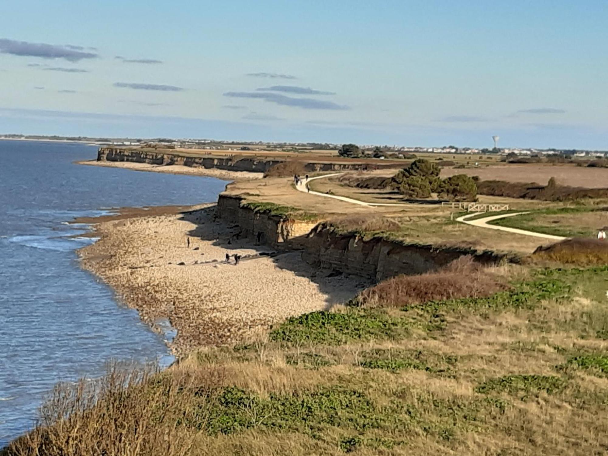 Maison De Vacances Entiere A 10 Mn De La Rochelle Dompierre-sur-Mer Ngoại thất bức ảnh